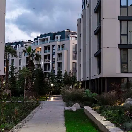 Sea Flats With Pool In Azur Appartamento *