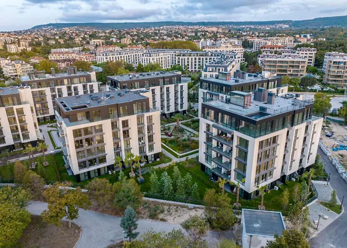 Sea Flats With Pool In Azur *