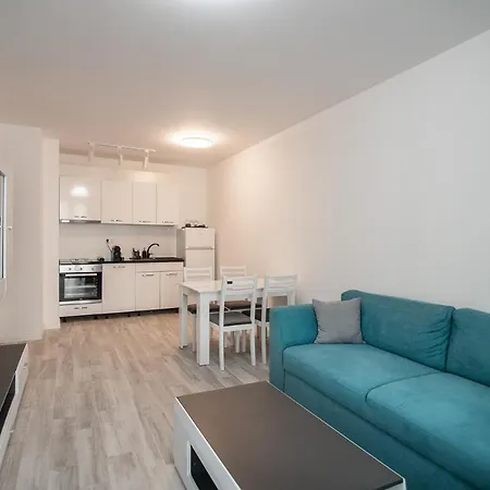 Sea Flats With Pool In Azur * Святые Константин и Елена
