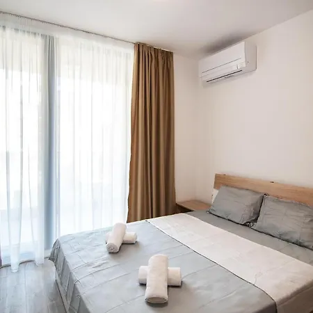 Sea Flats With Pool In Azur * Святые Константин и Елена