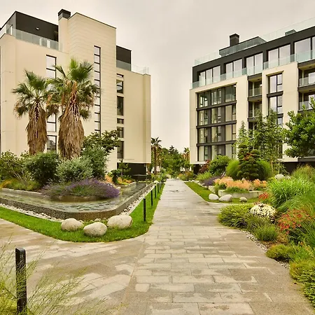 아파트 Sea Flats With Pool In Azur 산콘스탄틴앤헬레나