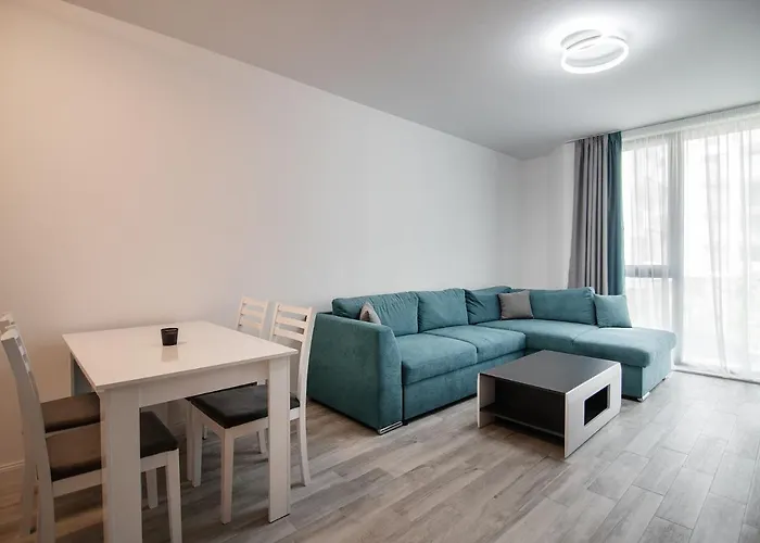 Sea Flats With Pool In Azur 아파트 *
