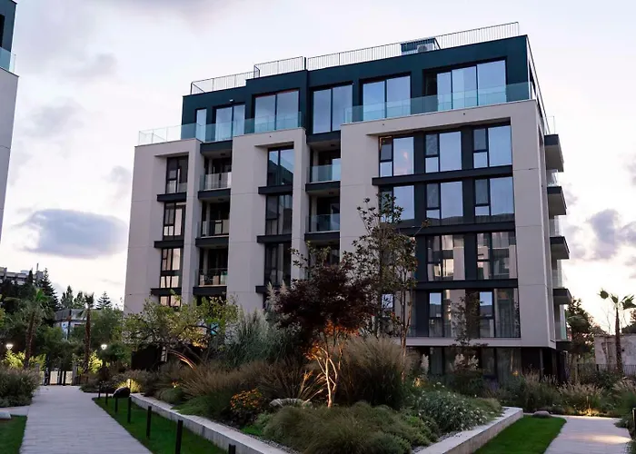 Апартаменты Sea Flats With Pool In Azur