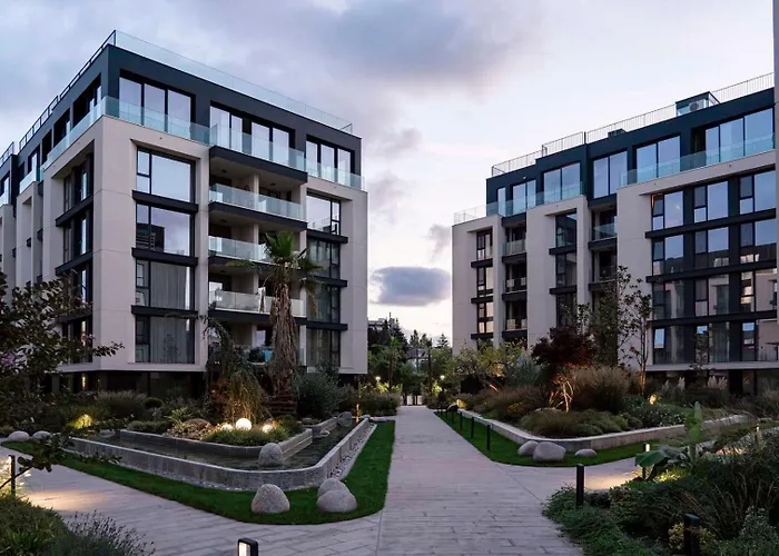 Апартаменты Sea Flats With Pool In Azur Святые Константин и Елена